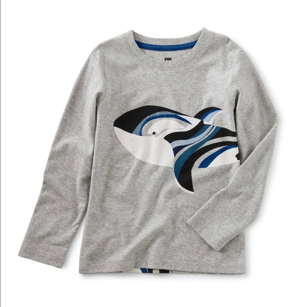 NWT Tea Collection double-sided orca whale shirt